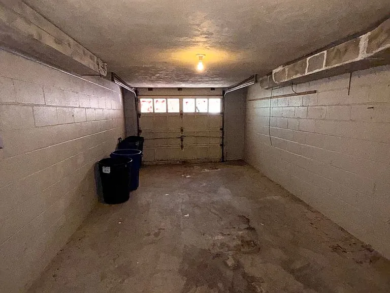2121 Pioneer Avenue — Photo 14