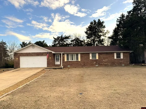 1908 Rodeo Dr, Mountain Home, AR 72653