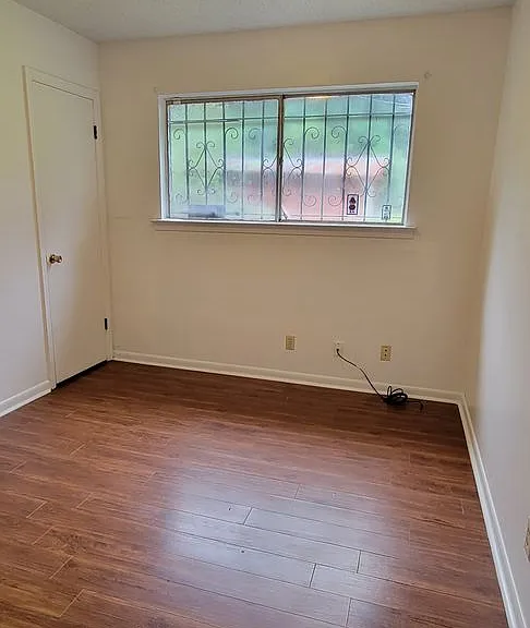 644 Kings Towne Pl — Photo 12