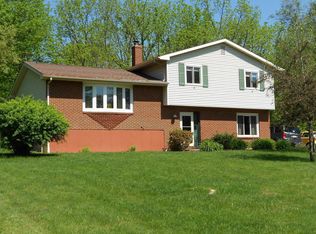 1109 Cherry Hill Rd, Bloomsburg, PA 17815