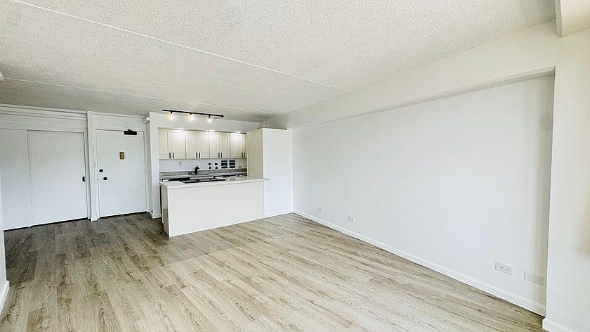 Living room, Kitchen