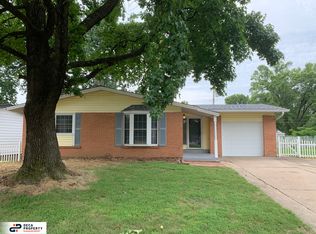 620 Lawnview Dr, Florissant, MO