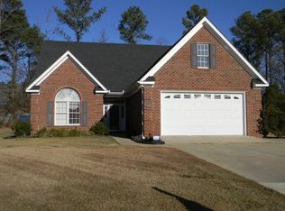 3600 Greystone Dr, Rocky Mount, NC 27804