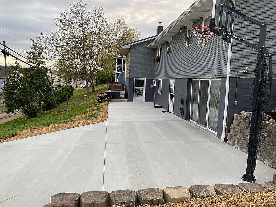 2nd image of 516 Fairview Ave