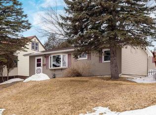 2517 W 15th St, Duluth, MN 55806