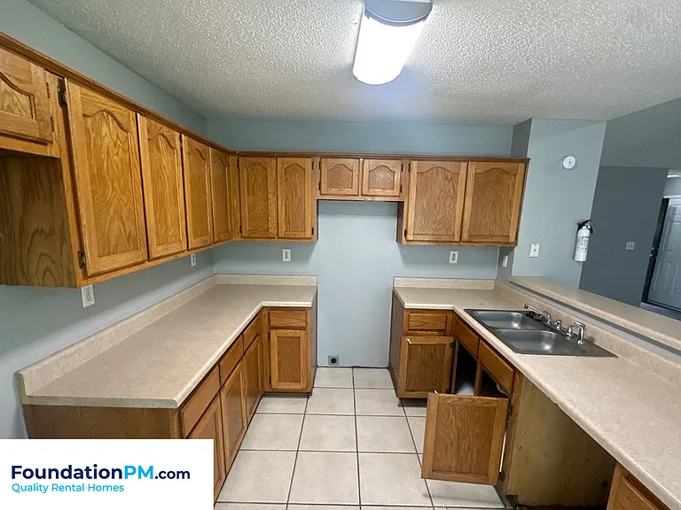 5407 Riverdale Rd — Photo 3