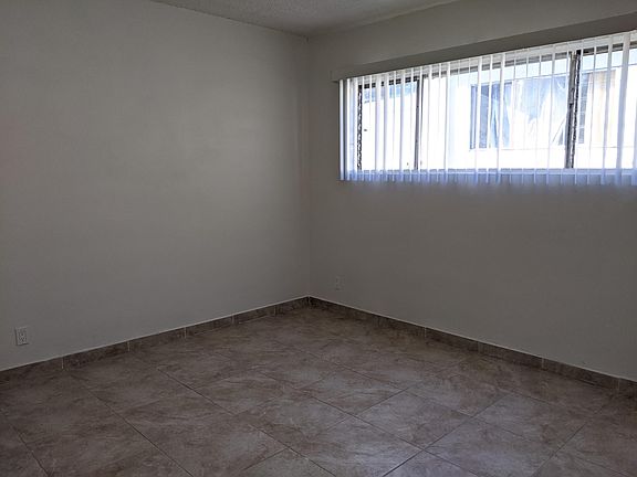 4th image of 3520 Vinton Ave APT 5