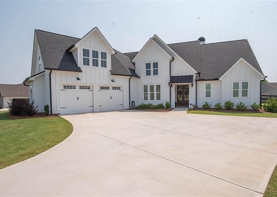 1st image of 208 Township Dr
