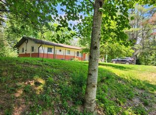 24 Rabbit Creek Rd, Franklin, NC 28734