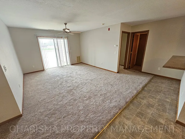 340 N Main Avenue — Photo 42