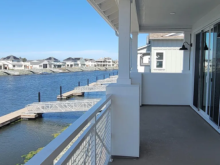 325 Navigators Pl — Photo 27
