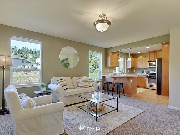 5th image of 4458 SE Fairway Cir