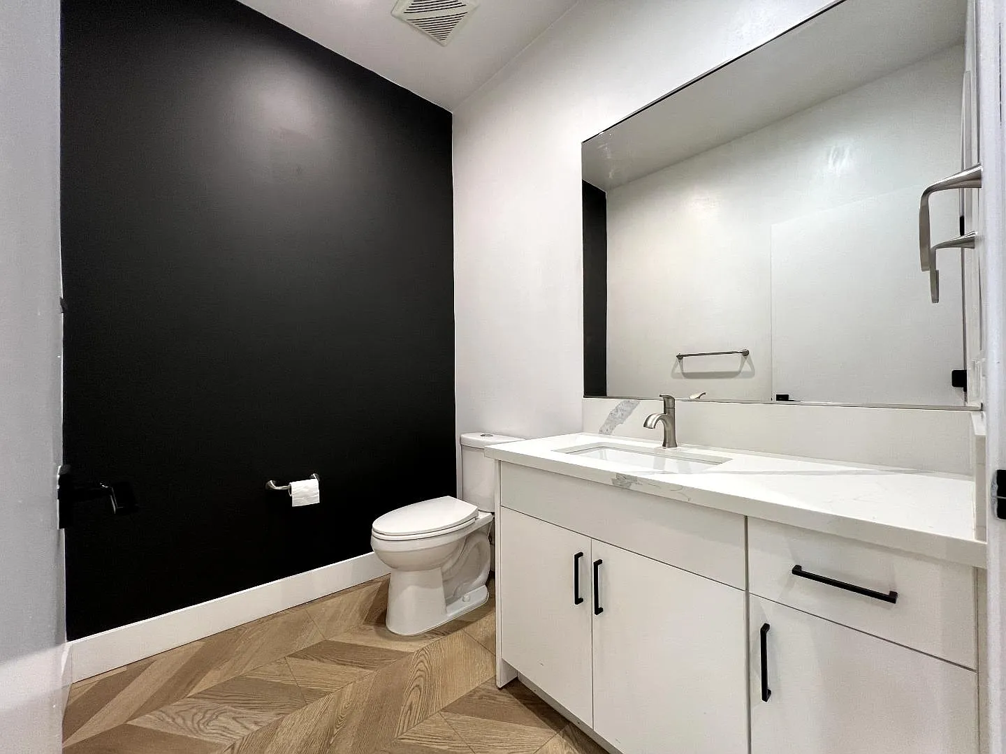 7219 Amigo Avenue - 101 — Photo 3