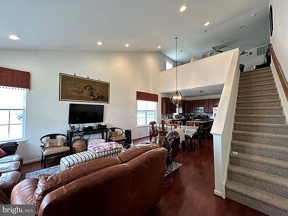 4th image of 15153 Sunflower Dr