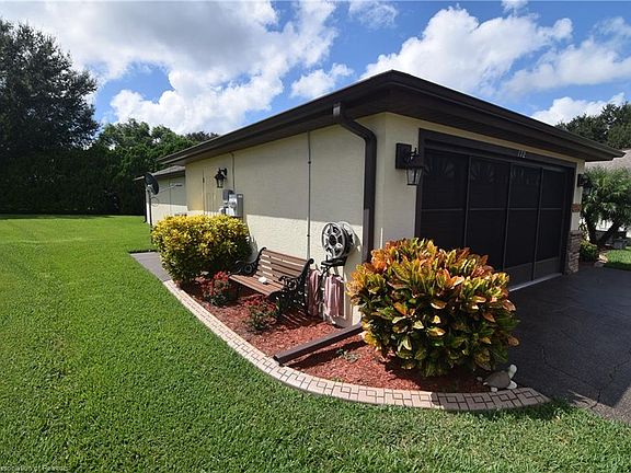 3rd image of 172 Woodside Dr