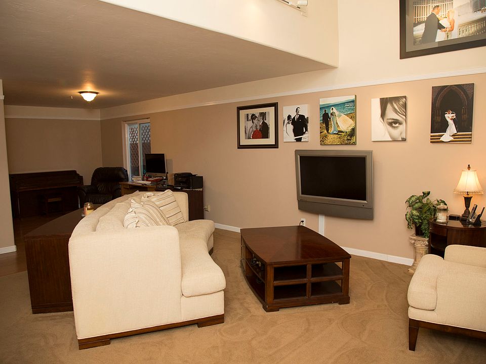 Formal Living Room
