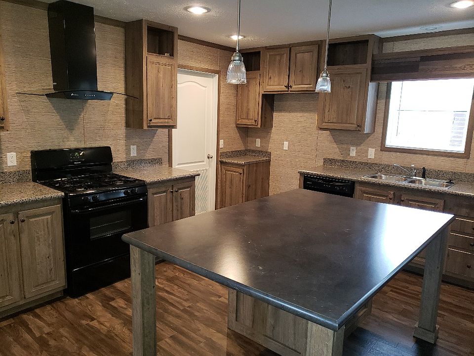 1st image of 188 Pheasant Ct