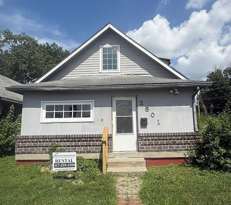 2801 Columbia Ave
