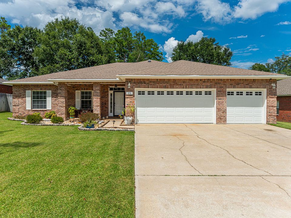 1st image of 25 Magnolia Lake Dr