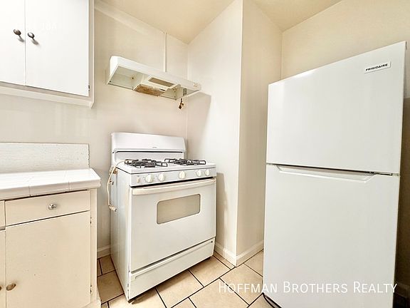2nd image of 739 S Normandie Ave APT 101