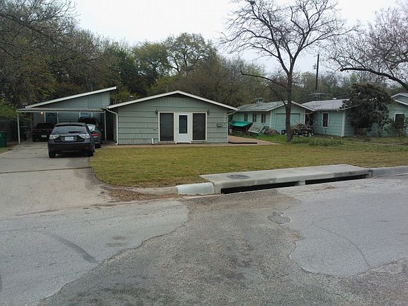 2nd image of 3005 Fontana Dr