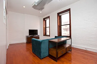 Rented by Jade Stone Real Estate Consulting