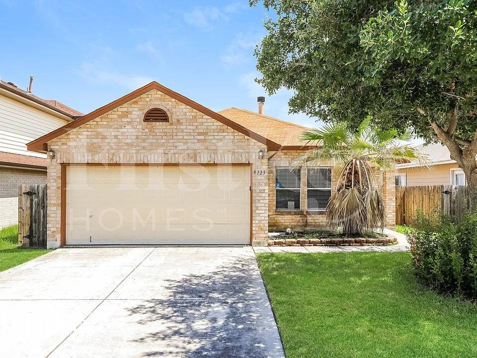 9723 Autumn Valley