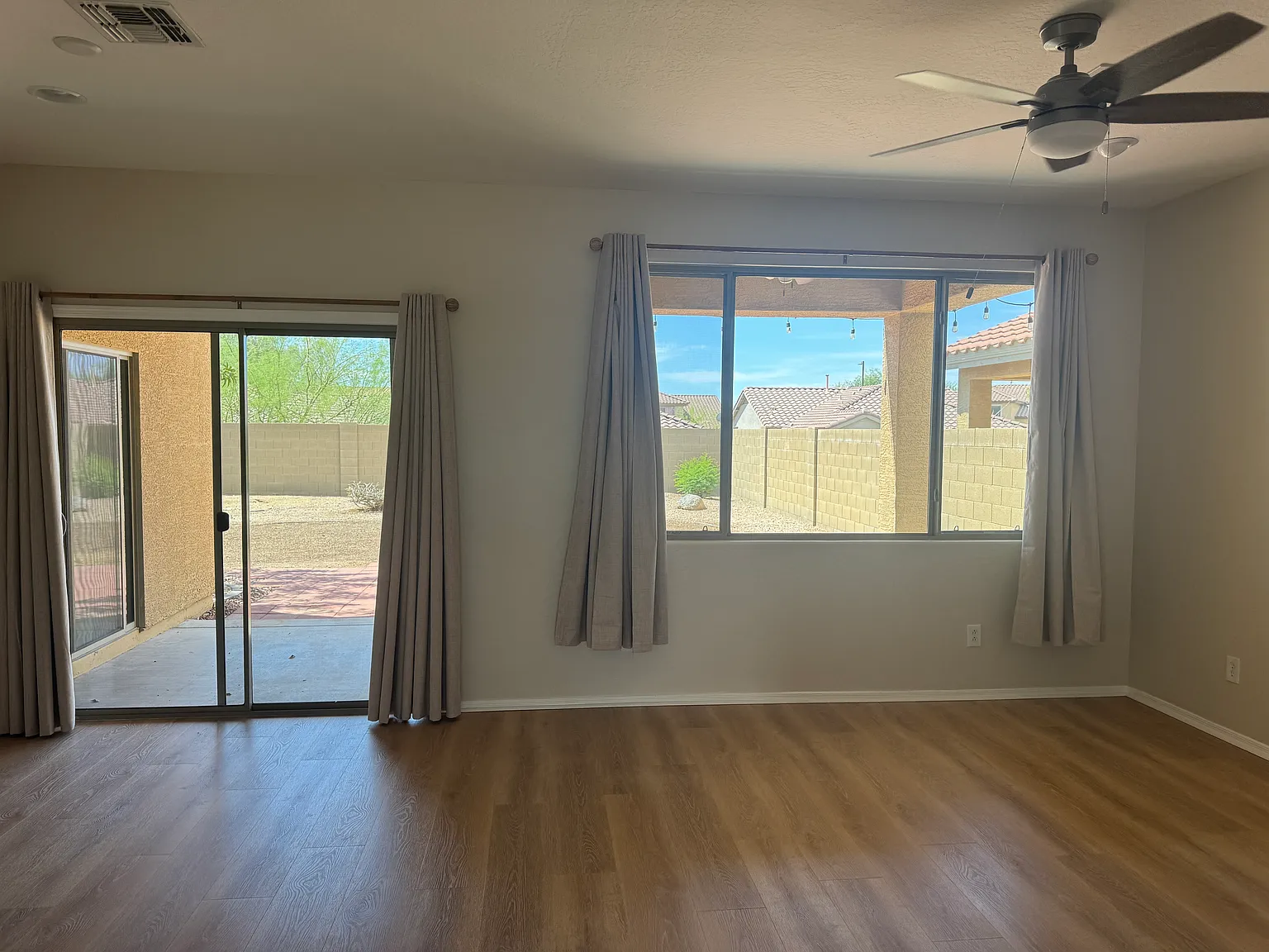 4 bed, 2.5 bath, 1965 sqft, $2,350 — Photo 4