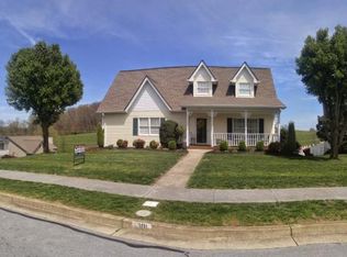 101 Rebeccas Ln, Johnson City, TN 37615