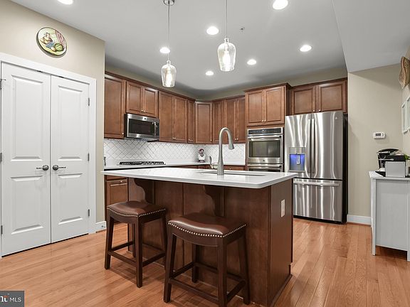 2nd image of 9842 Wilderness Ln