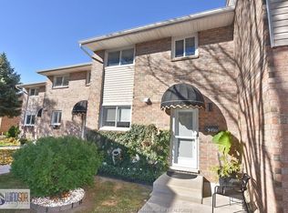 9388 Esplanade Dr #3, Windsor, ON N8R 2A3