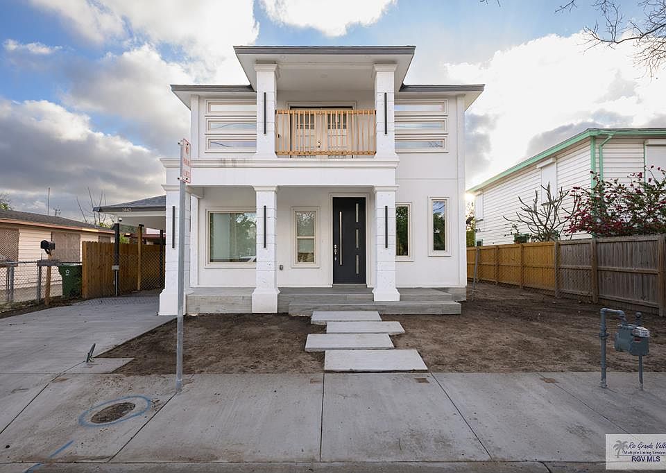 1st image of 1442 McKinley St