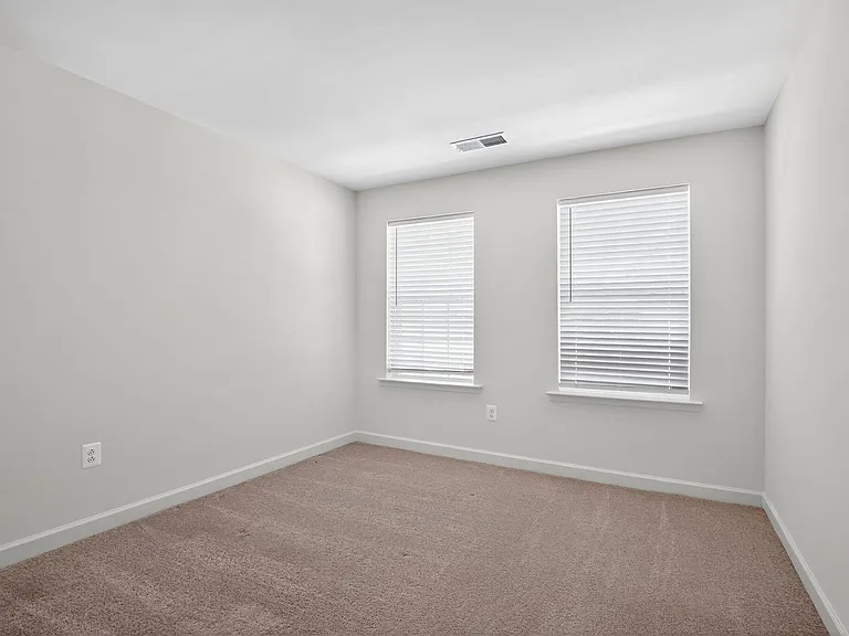 95 Jockey Dr — Photo 7