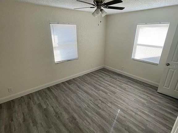 5th image of 625 16th Ave S #A