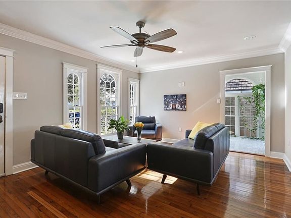 5th image of 2047 Mirabeau Ave