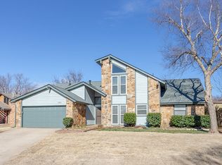 13404 Fox Hollow Rdg, Oklahoma City, OK 73131