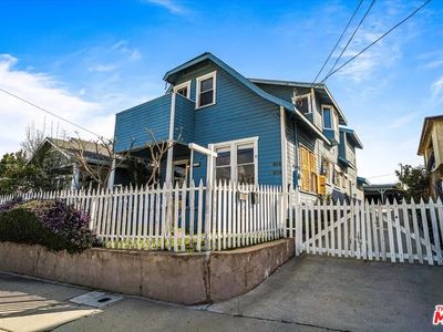 879 W Upland Ave, San Pedro, CA, 90731