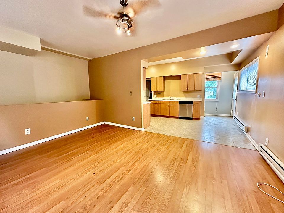 1st image of 2709 Josephine St #2