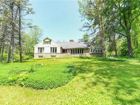 4717 Farnsworth Rd, Marion, NY 14505