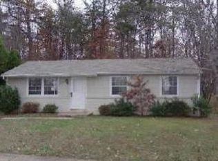 13739 Moccasin Ct, Woodbridge, VA 22193