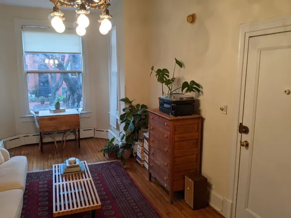 113 5th St NE APT 1, Washington, DC 20002