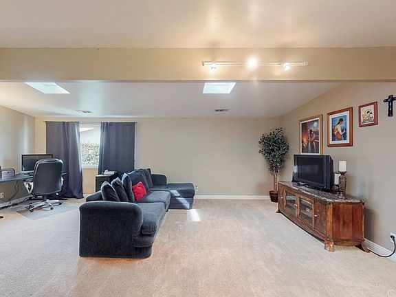 4th image of 16344 Wedgeworth Dr