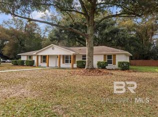12493 John Arthur Dr, Foley, AL 36535