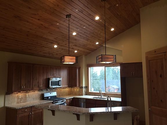 3rd image of 113 Montemar Ct