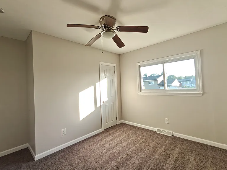 74 Scrapetown Rd — Photo 4