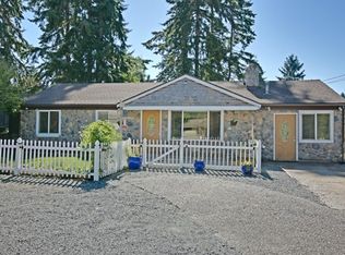 121 N 183rd St, Shoreline, WA 98133