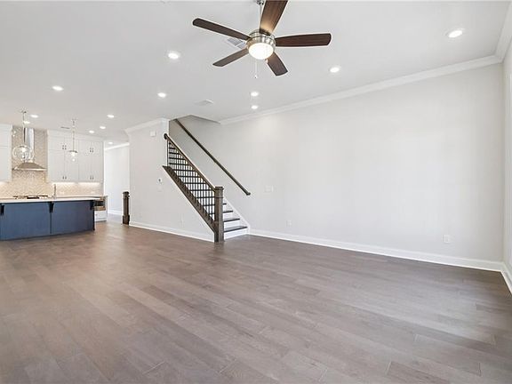 6th image of this home