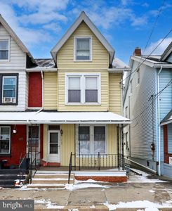 144 S 6th St, Columbia, PA, 17512