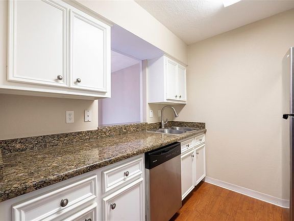 5th image of 9029 Gaylord Dr APT 123