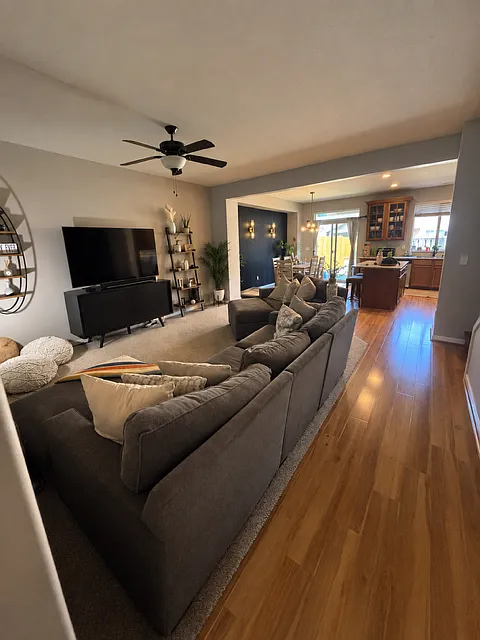 3 bed, 2.5 bath, 1760 sqft, $2,750 — Photo 3
